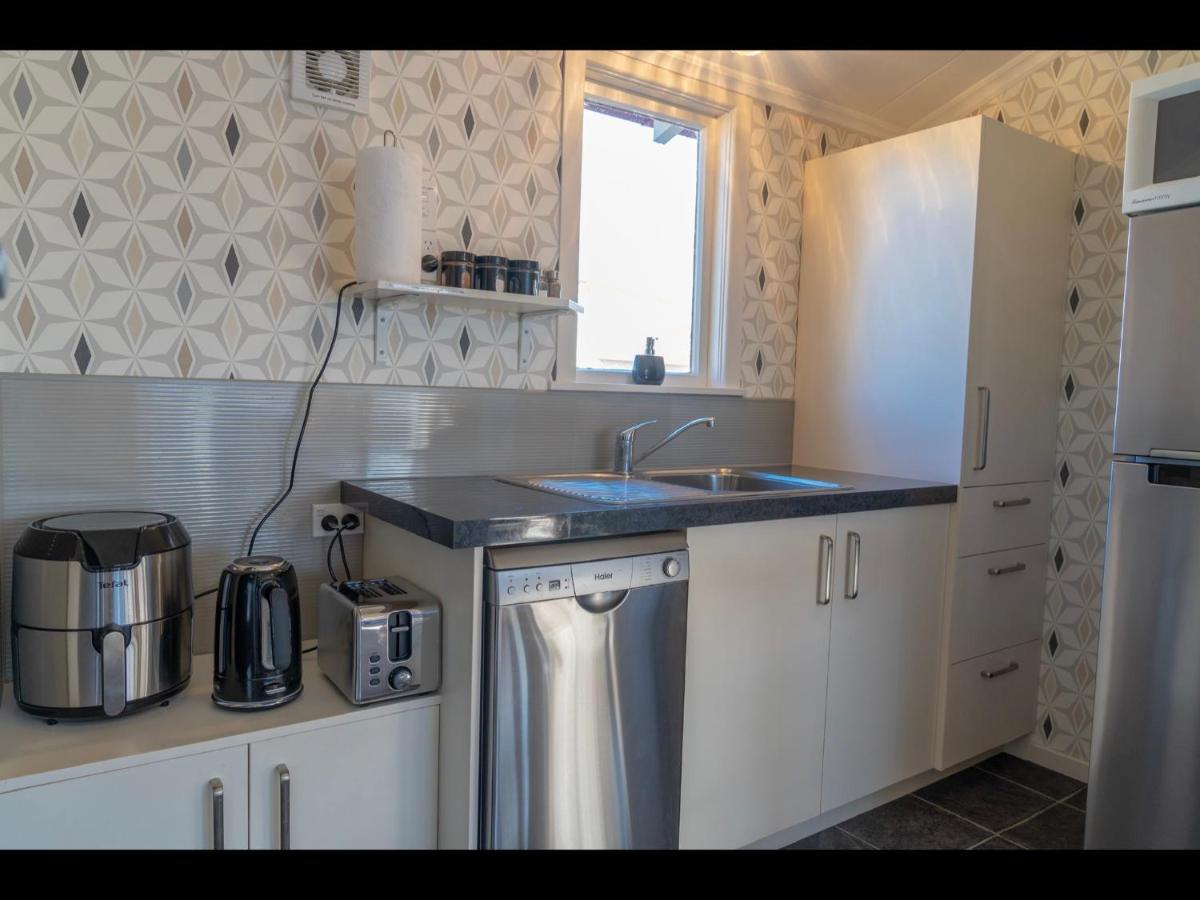 Te Anau Holiday Home - Free Wifi - Free Bikes & Kayaks - Short Walk To Lake & Town - Top Views Dış mekan fotoğraf