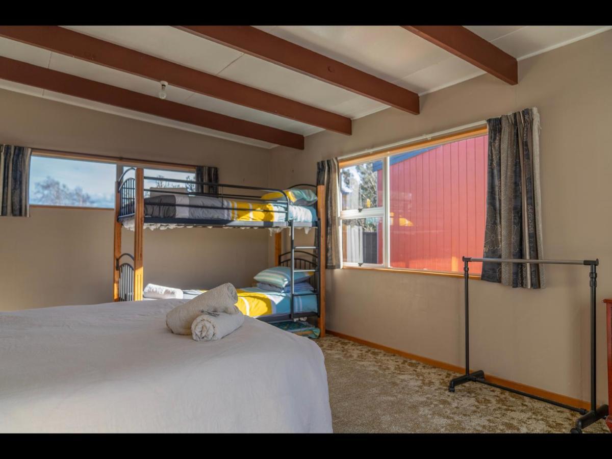 Te Anau Holiday Home - Free Wifi - Free Bikes & Kayaks - Short Walk To Lake & Town - Top Views Dış mekan fotoğraf